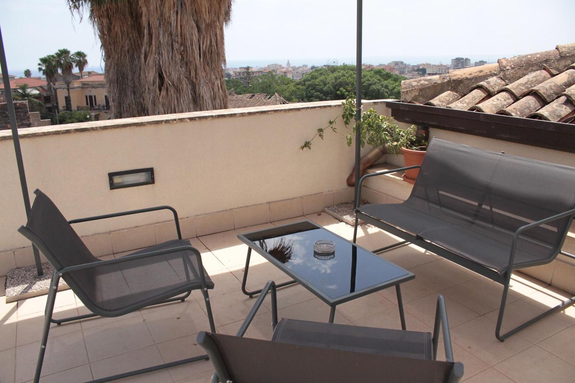 كاتانيا La Pietra Nera - Etna Home المظهر الخارجي الصورة